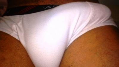 Almost hard fo tear my frenchy...