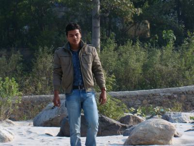 I love to walk in sand