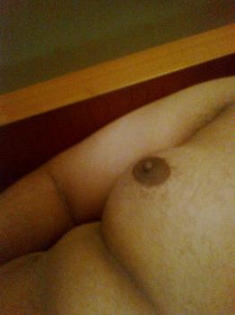 Suck n press my bubs